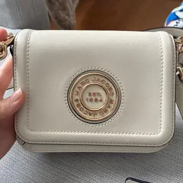 마크 제이콥스 화이트 숄더백