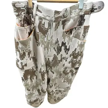 [ 가격 인하 가능 ] FAKE US FLOWERS 팬츠 XL