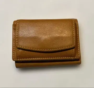 브라운 가죽 3단 폴더형 지갑