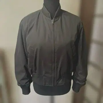 유니클로 C 봄버 자켓 블랙 S