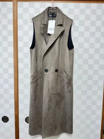 [택 포함 새상품] ZARA 여성용 슬리브리스 코트 새상품급