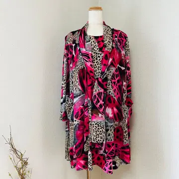컨디션 최상 앙상블 튜닉 가디건 표범 무늬 나비 핑크 2점 [ L ]