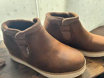 스케쳐스 사이드 고어 부츠