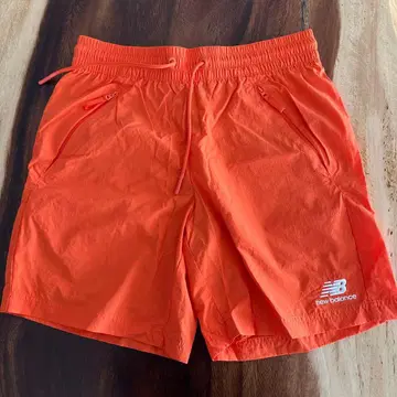 뉴발란스 오렌지 숏팬츠 L