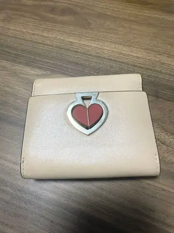 kate spade 케이트 스페이드 지갑 하트 베이지