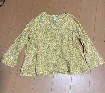 그린 그린 프린트 셔츠