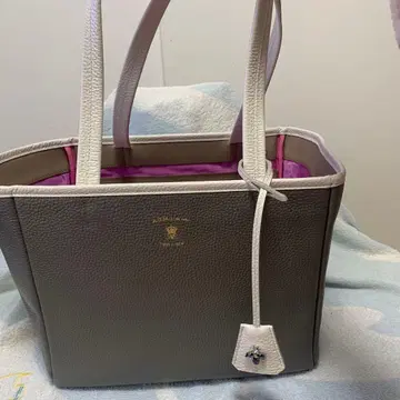 A.G.M.J. 토트백 그레이/화이트