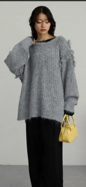 프린지 장식 그레이 오버사이즈 스웨터 2개 세트