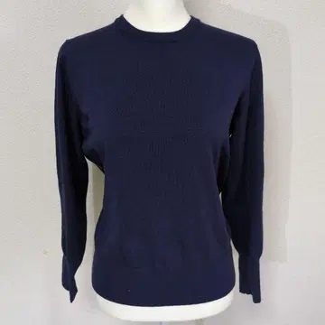 네이비 크루넥 긴팔 니트