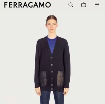 미사용 새상품 Ferragamo 네이비 가디건