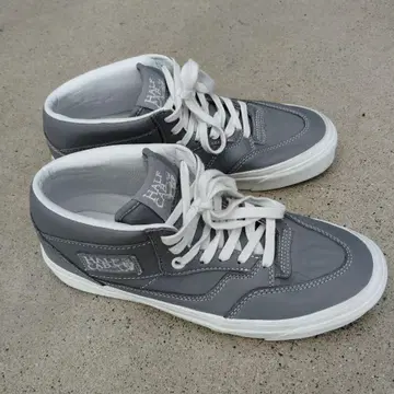 반스 애너하임 팩토리 하프캡 가죽