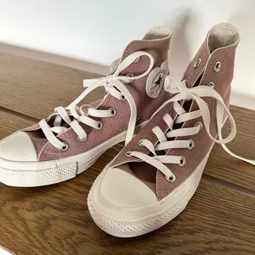 CONVERSE ALL STAR 하트 패치 하이컷 스니커즈