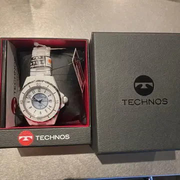 TECHNOS 화이트 쿼츠 손목시계
