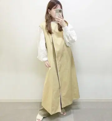 미사용 1.3만엔 아이엠 베이지 롱베스트 베스트 코트 노카라