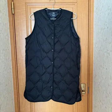 UNIQLO 울트라 라이트 다운 롱 베스트 M 블랙 수납 봉투 포함