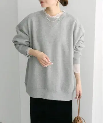 [ 새상품급 ] 심플 속기모 맨투맨 풀오버