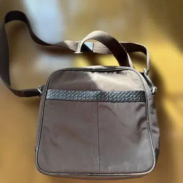 스위스 밀리터리 메신저 백 브라운