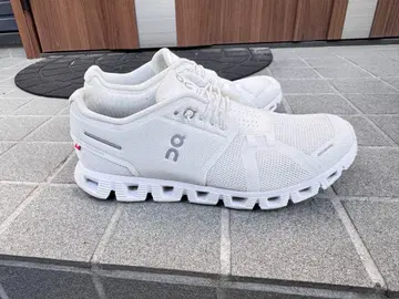On 러닝화 26.5cm 화이트