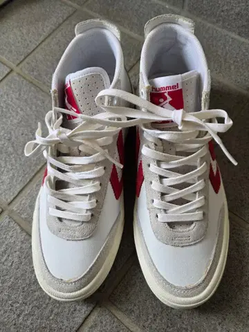 hummel 하이컷 스니커즈 화이트/레드