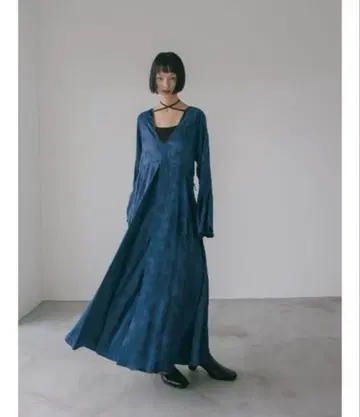 sahara marte 플라워 자카드 파이핑 드레스