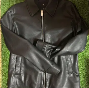 H&M 블랙 가죽 자켓