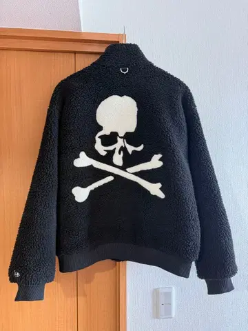 한정품 마스터마인드 New Era 콜라보 플리스 자켓