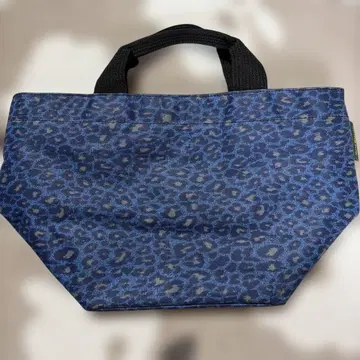 미사용급 에르베 샤펠리에 팬서 블루 표범 무늬 보트형 토트백 M