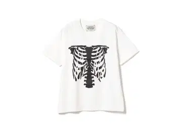 BEAMS FUTURE ARCHIVE 뼈 프린트 T셔츠