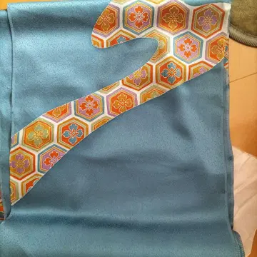 교채화 파란색 꽃무늬 코몬 옷감