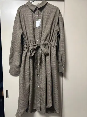 미사용 새상품 VAN x Shower CLUB 체크 원피스