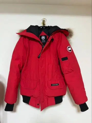 CANADA GOOSE 다운 자켓 XS