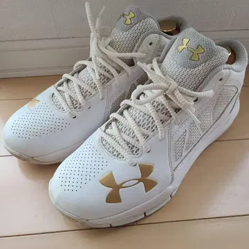 언더아머 농구화 25.5cm