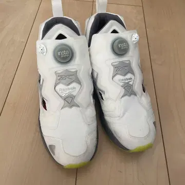 리복 인스타펌프 화이트/그레이