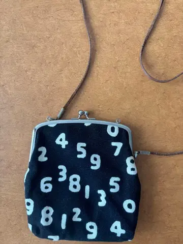 sousou 숫자 무늬 숄더백