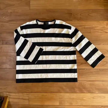 베리떼꾸르 스트라이프 긴팔 티셔츠
