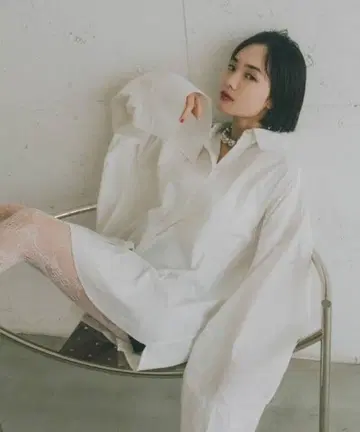 HANNE 오버 사이즈 화이트 셔츠 사이즈 4