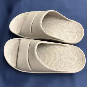 우포스 샌들 EU 39