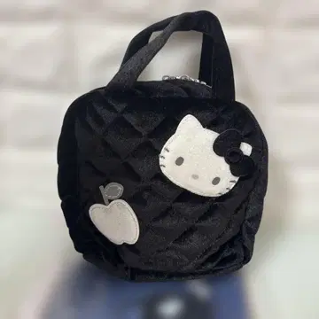 HELLO KITTY x BRILMY 즈보라에게 친절한 화장품 파우치