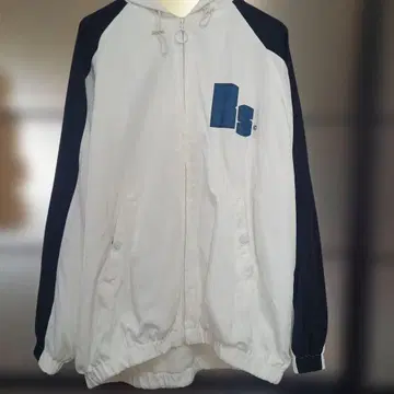 RASVOA 러스보아 아우터 화이트