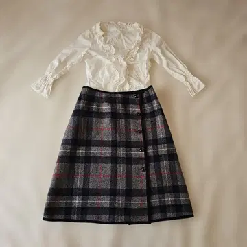 요크랜드 아주 멋진 펠트 체크 무늬 스커트