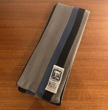 English Tradition 스쿨 머플러 (앞뒤 패턴 다름)