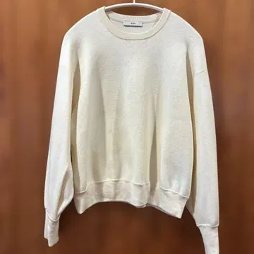 SHIPS 아이보리 긴팔 맨투맨 스웨터