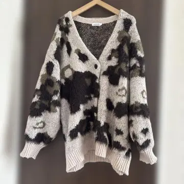 렙심 샤기 V 가디건 이번 시즌 신상