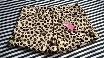 ROSE FAN FAN 달마시안 패턴 숏팬츠