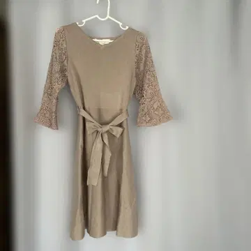 택 포함 미사용 새상품 핑크 베이지 7부 소매 레이스 원피스