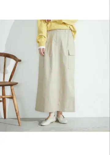 COMME CA ISM 오니기리 세미 타이트 스커트