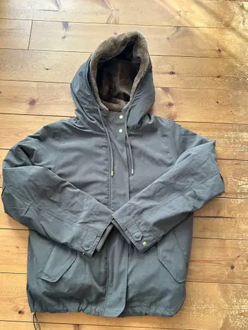 Discoat 아우터 퍼 안감 카키 L 사이즈