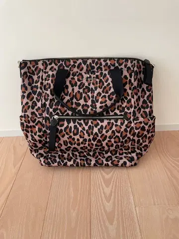 미사용 새상품 kate spade 레오파드 무늬 토트백 백팩 2way