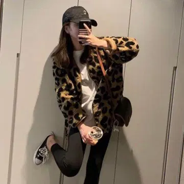 레오파드 무늬 플리스 자켓 M 사이즈