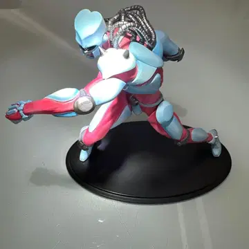 죠죠의 기묘한 모험 크레이지 다이아몬드 동상 레전드